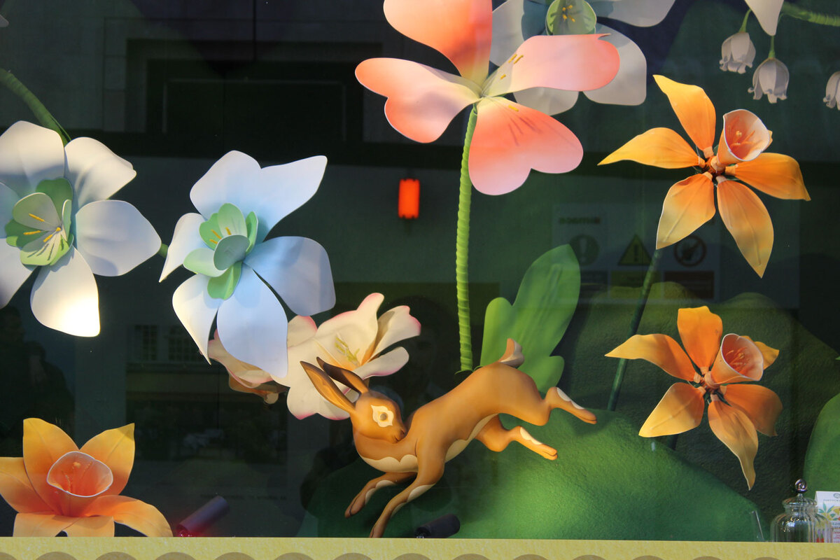 Deer Attacked by Wild Flowers : Spud